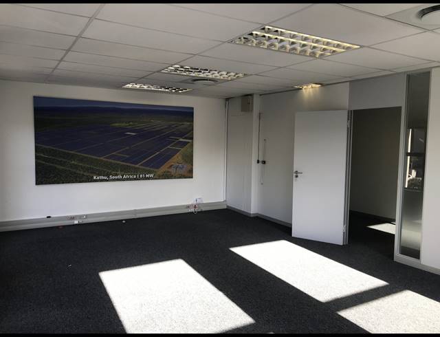 101M² OFFICE TO LET IN CENTURY CITY